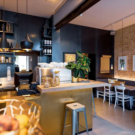 Mk Bed & Breakfast Muenchen Szálloda 2*