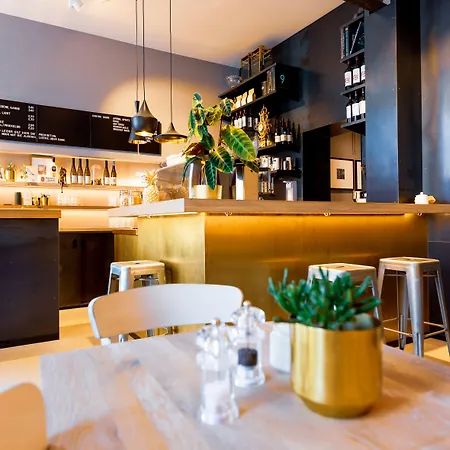 Szálloda Mk Bed & Breakfast Muenchen 2*