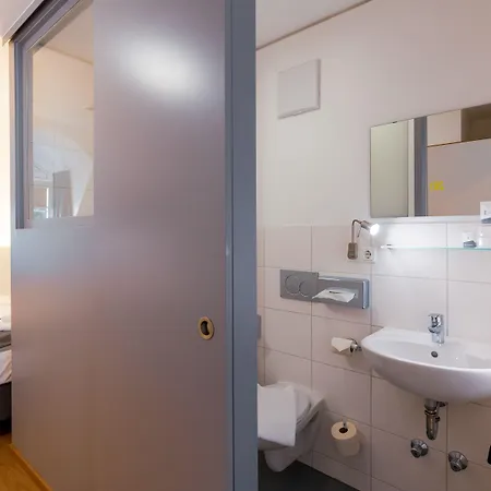 Mk Max-weber-platz ホテル