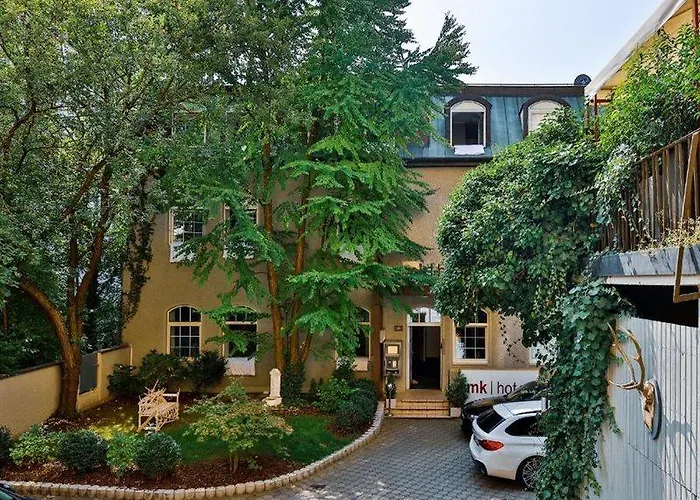 Mk Max-weber-platz 2*