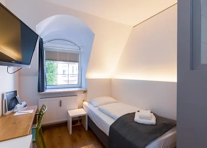 Mk Max-weber-platz Otel 2*