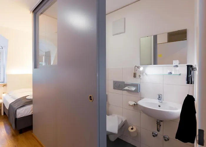 Mk Max-weber-platz 2*